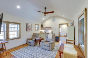 2 Blocks to Appalachian Trail Updated Cabin!